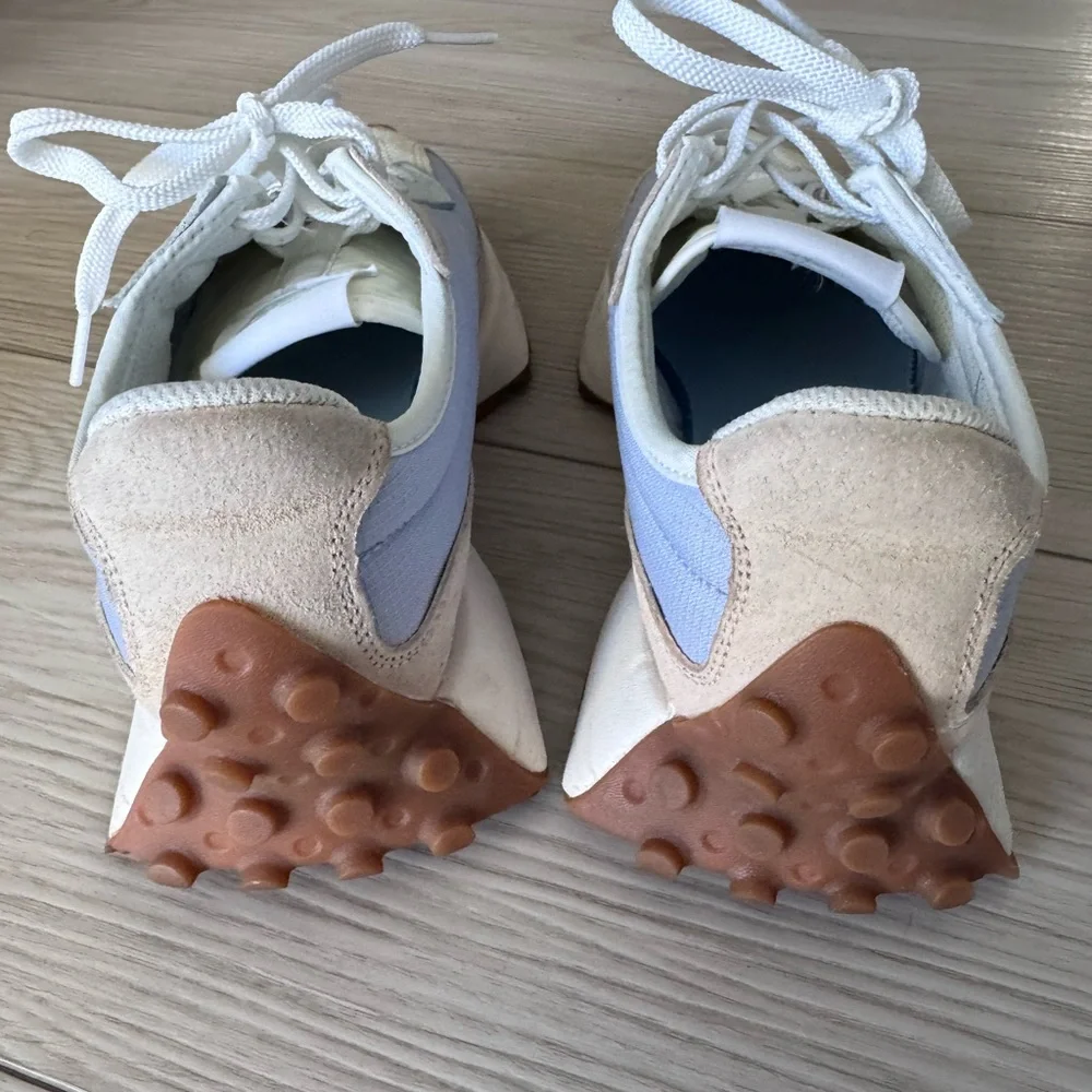 New Balance 327 Morning Fog Women's size W5.5 - Picture 4 of 7